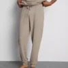 Teksturoidut raidalliset pyjamahousut