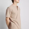 Teksturoitu henley-t-paita