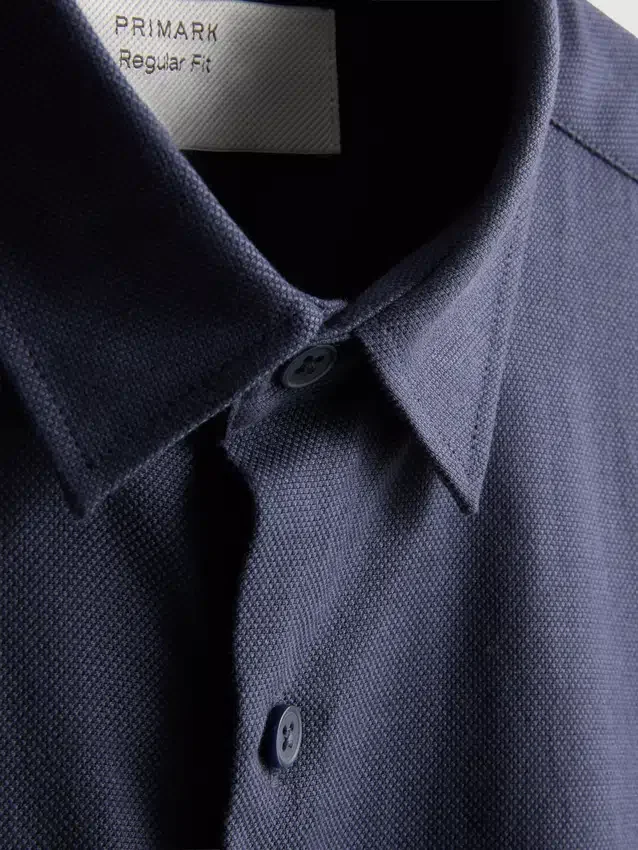 Teksturoitu oxford-kauluspaita