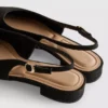Teräväkärkiset slingback-mules-kengät