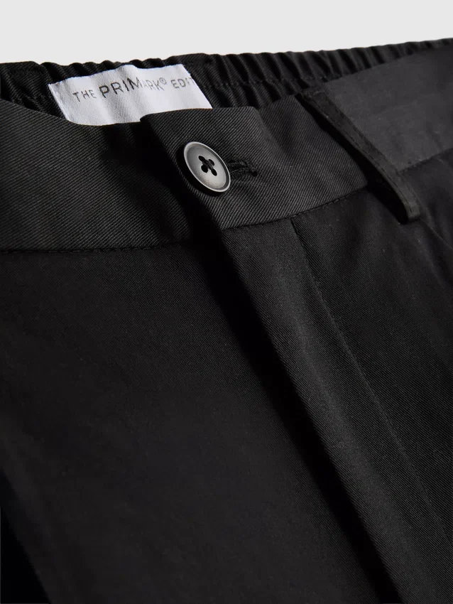 The Edit -chino-shortsit