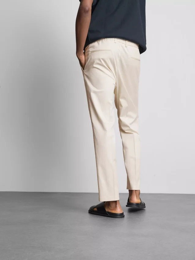 The Edit -malliston slim fit -housut, peached-viimeistely