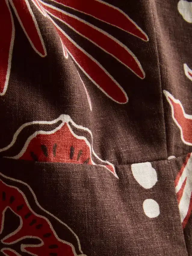 The Edit -merkin painettu linasekoitteinen toppi