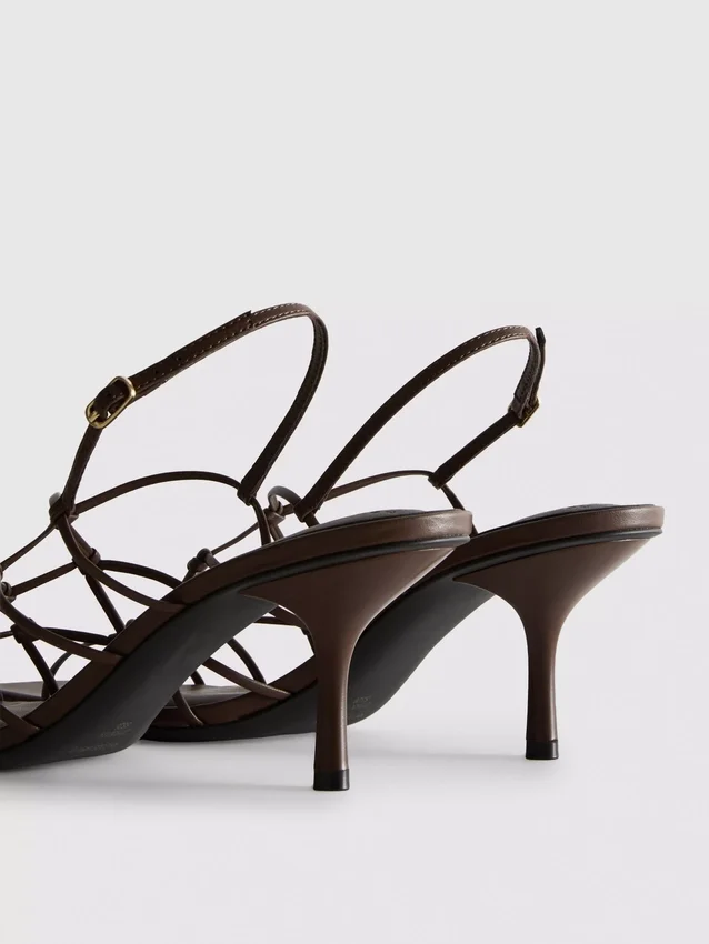 The Edit -merkin punotut stilettokorkoiset sandaalit