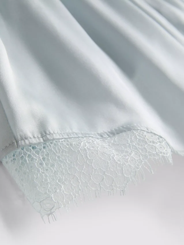 The Edit -silkkiseos-pyjamat-shortsit