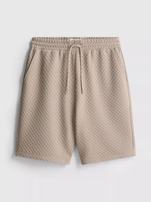 The Edit -teksturoidut shortsit