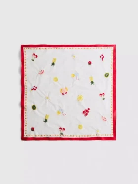 The Primark Scene | 55 x 55 brodeerattu huivi