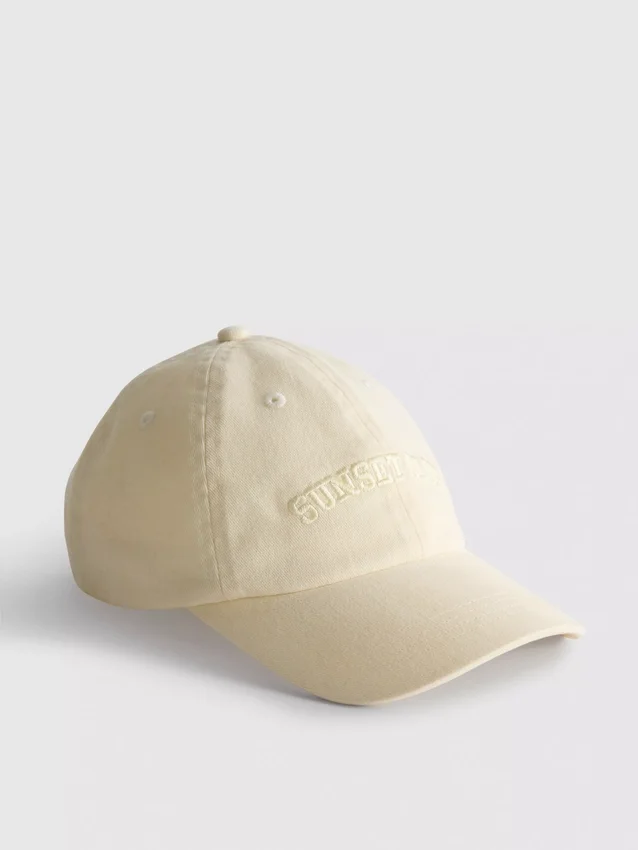 The Primark Scene | brodeerattu baseball-lippis