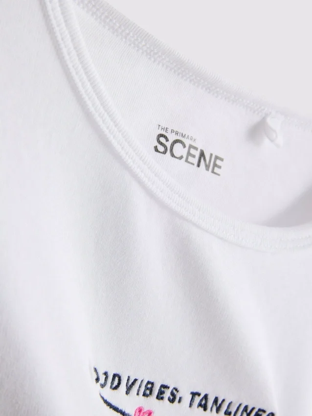 The Primark Scene | graafinen vauvan t-paita