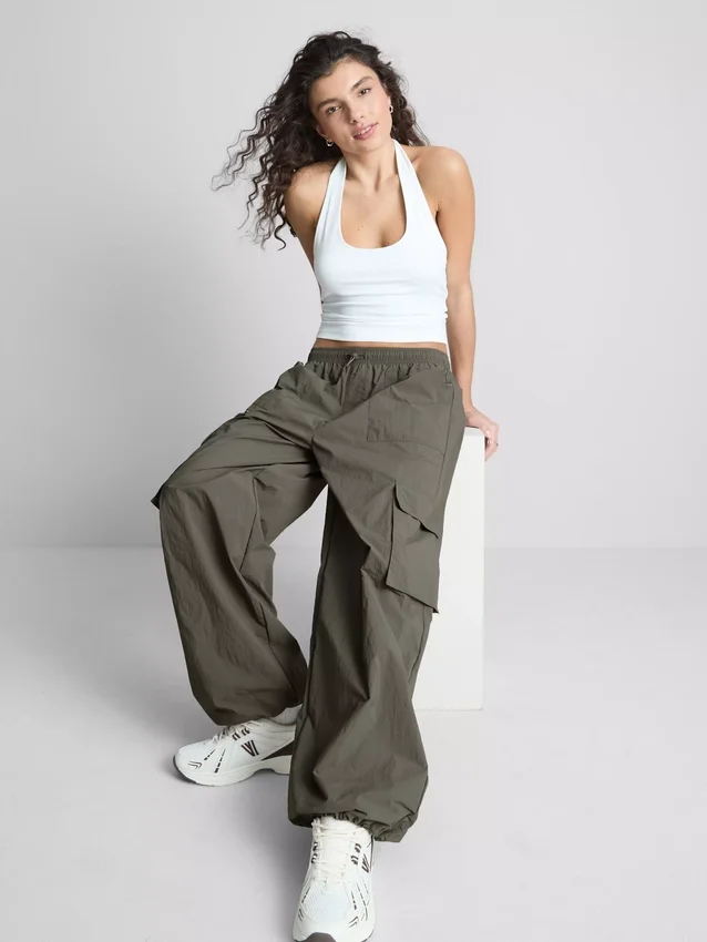 The Primark Scene | keskikorkeat kiristysnauhalliset cargo-housut