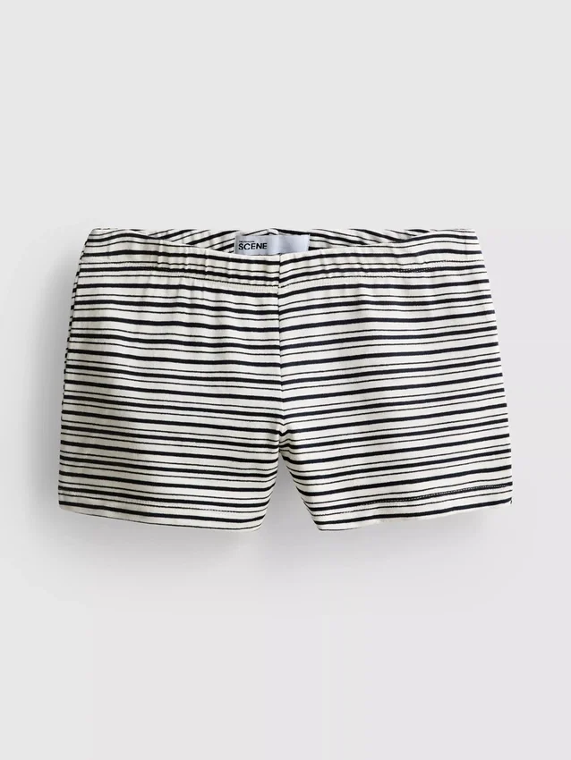 The Primark Scene | Puuvillapitoiset, istuvat raidalliset shortsit