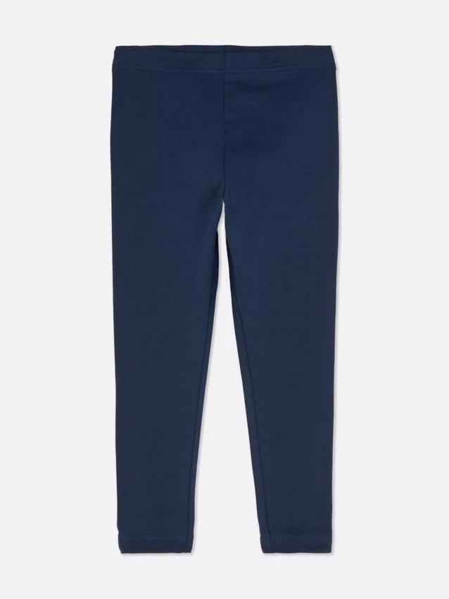 Täyspitkät leggingsit