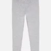Täyspitkät leggingsit