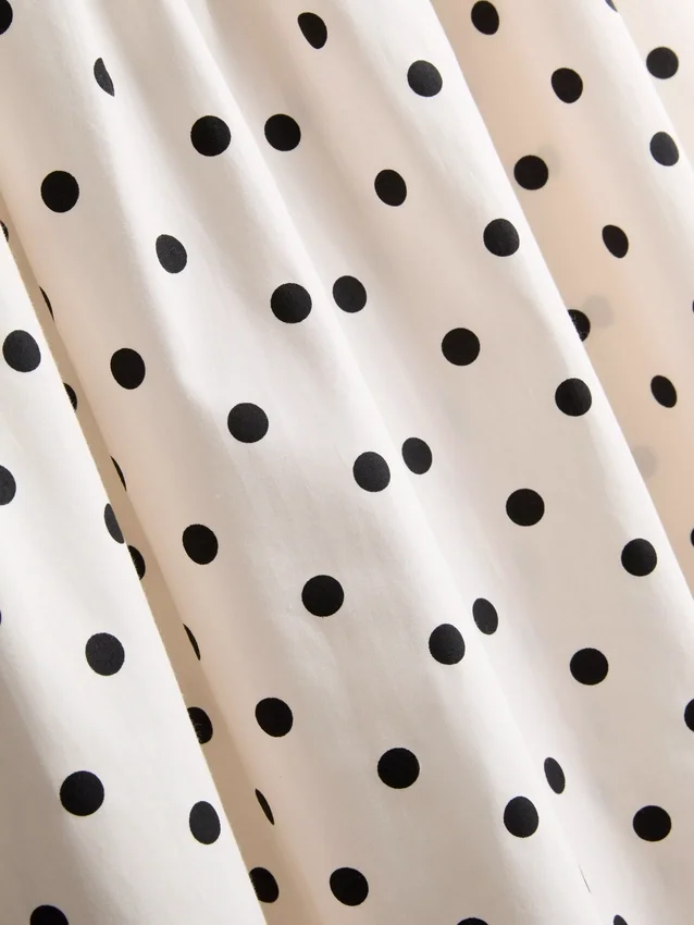 Upea löytö | neliönkaulainen korsettimidi-mekko