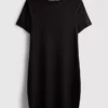 Uurrettu bodycon-minit-kauluspaitamekko