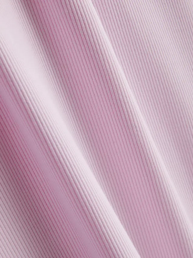 Uurrettu bodycon-minit-kauluspaitamekko