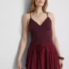 V-kaula-aukkoinen babydoll-top