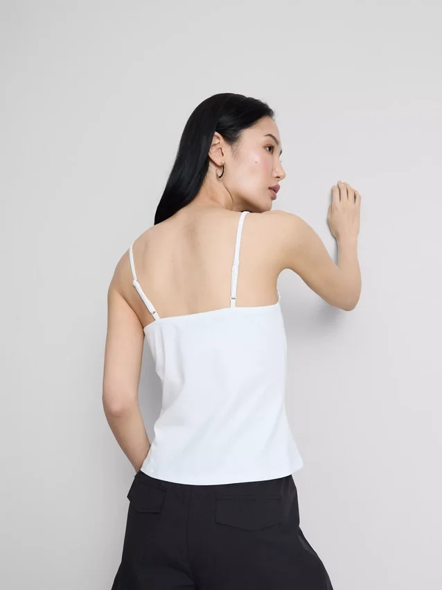 V-kaula-aukkoinen babydoll-top