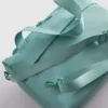 Vetoketjullinen matkalaukku
